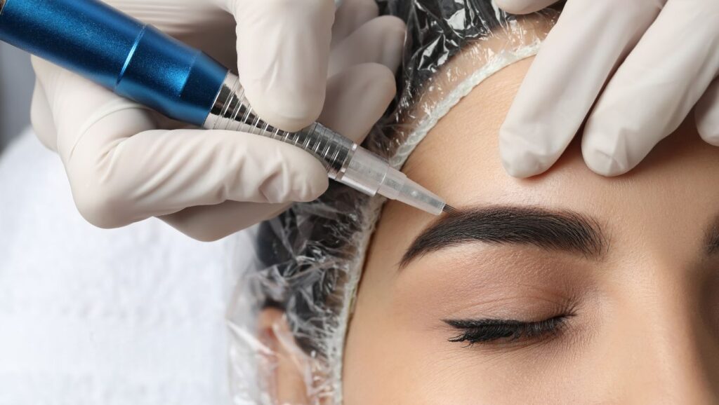 Errores después del microblading que arruinan resultado